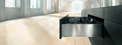 Выдвижные ящики LEGRABOX